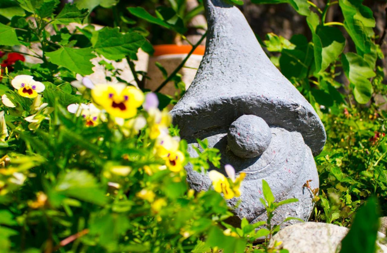 Schenna Garni Eden Bed & Breakfast Buitenkant foto