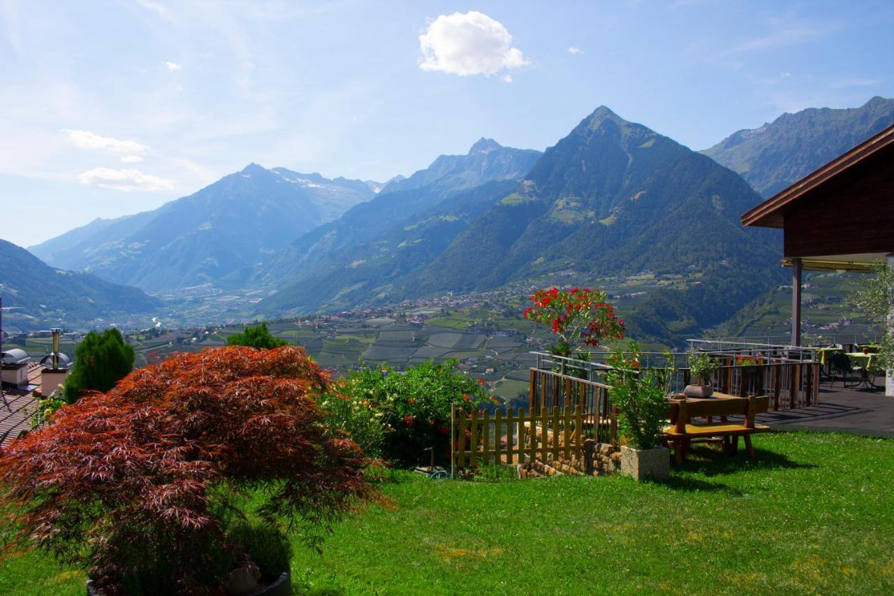Schenna Garni Eden Bed & Breakfast Buitenkant foto